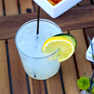 Honeysuckle Lemonade